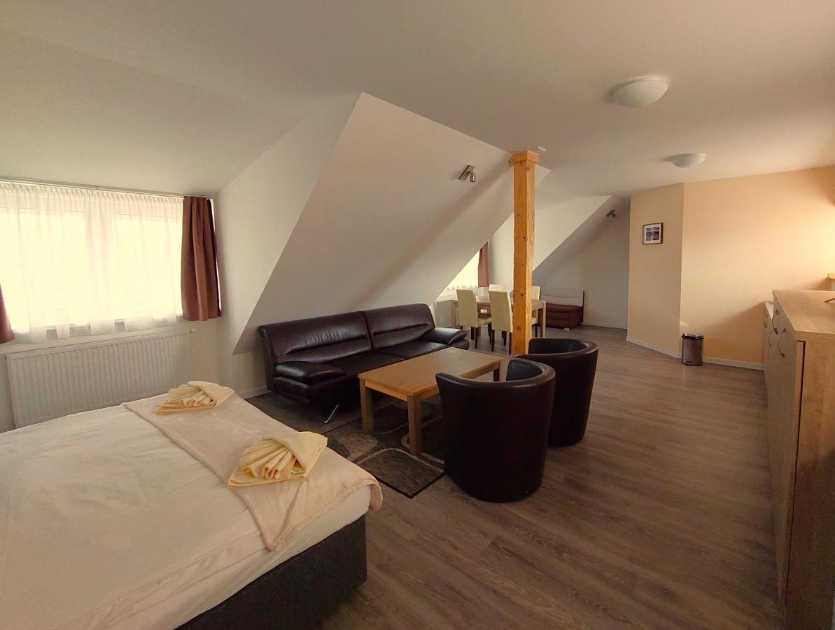 Penzion Ceresnovy Sad & Wellness Vysoke Tatry Luaran gambar
